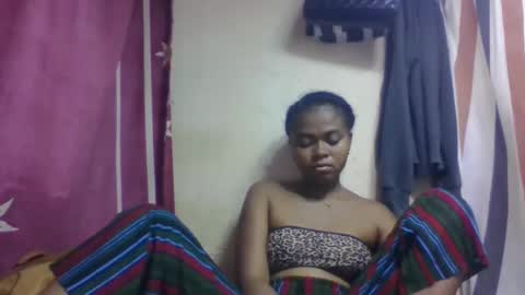 nilah online show from November 21, 10:13 am