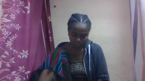 nilah online show from September 26, 8:33 am