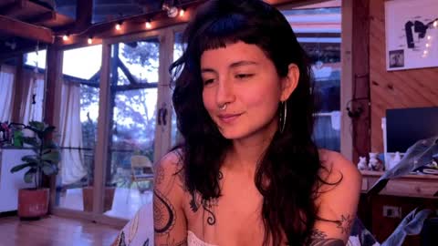 Nina.  online show from March 30, 9:37 pm