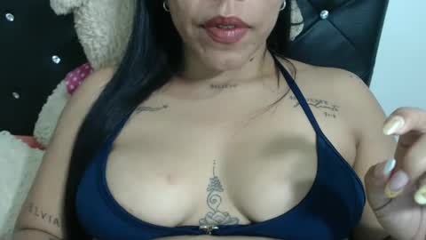 Snapshot of ninapalmer chatting on December 5, 7:44 pm Ninapalmer online show from December 5, 7:44 pm