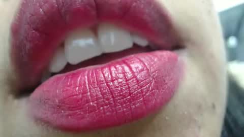 Snapshot of ninapalmer chatting on December 4, 8:23 pm Ninapalmer online show from December 4, 8:23 pm