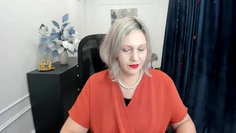 ninastarle online show from November 22, 5:28 am