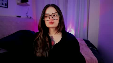 ninavolkov online show from October 4, 12:19 am