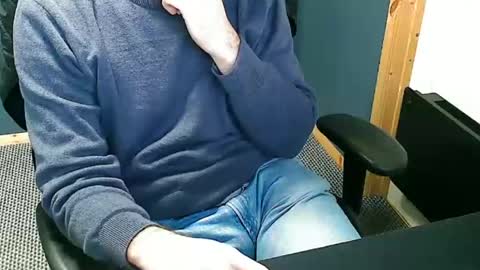 Nineinches online show from December 9, 12:51 pm