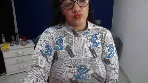 ninimature online show from December 13, 4:49 pm