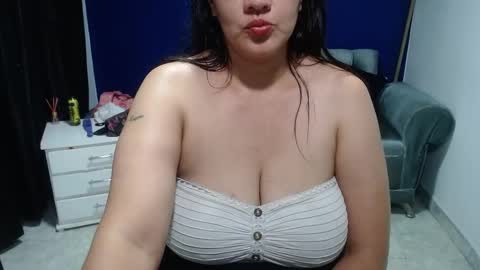 ninimature online show from February 12, 7:45 pm