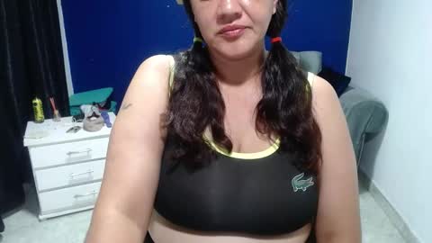 ninimature online show from February 5, 11:28 pm