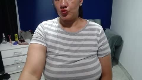 ninimature online show from January 28, 1:50 am