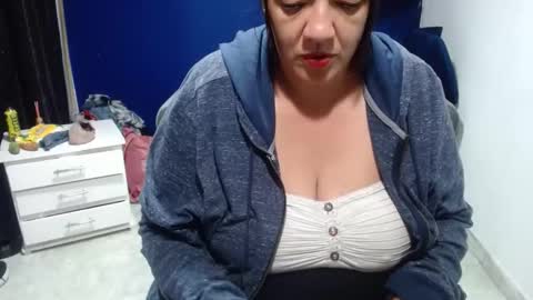 ninimature online show from February 1, 8:50 am