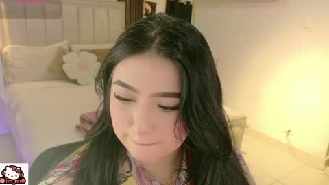 Nina online show from April 19, 12:17 pm