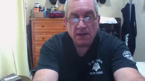 Dennis online show from December 19, 5:19 pm