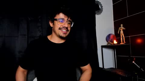 Snapshot of nipsfetich chatting on February 5, 3:02 am Steven online show from February 5, 3:02 am