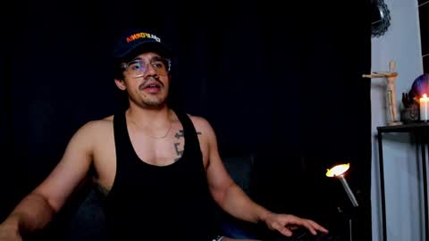 Snapshot of nipsfetich chatting on January 24, 2:39 am Steven online show from January 24, 2:39 am