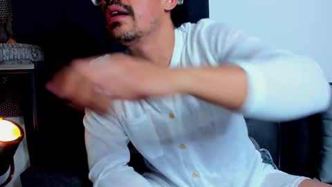 Snapshot of nipsfetich chatting on February 10, 1:35 am Steven online show from February 10, 1:35 am