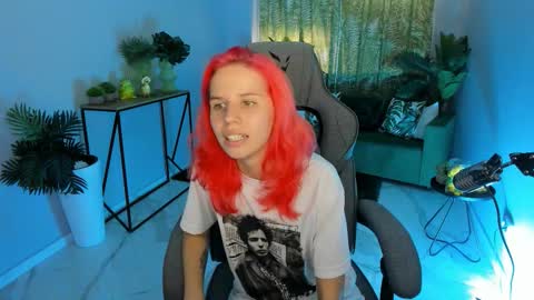 Snapshot of nitanihil chatting on September 11, 9:43 am Nita online show from September 11, 9:43 am