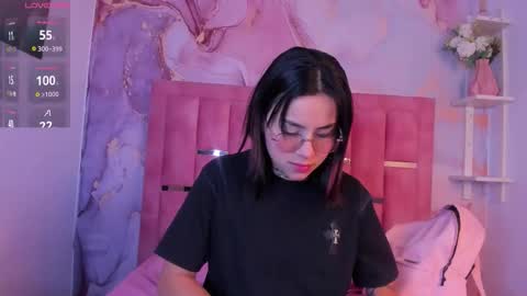 Snapshot of nixielee__ chatting on September 29, 12:15 pm Nixie online show from September 29, 12:15 pm