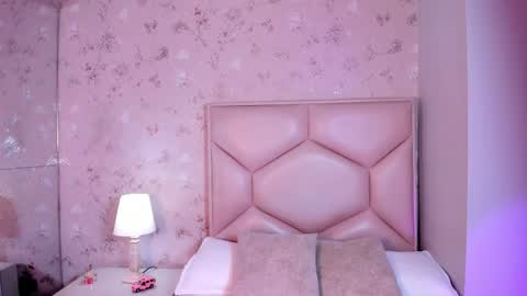   ambarsulliva  online show from October 29, 11:34 am