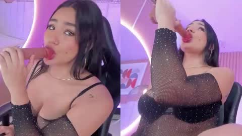 Noa online show from November 6, 8:34 pm