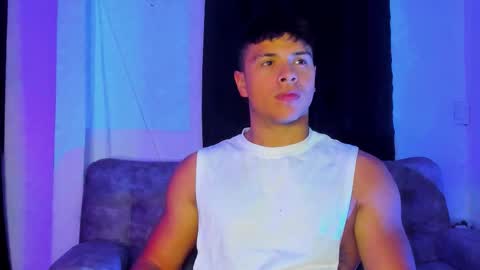 noah_223 online show from November 18, 12:13 am