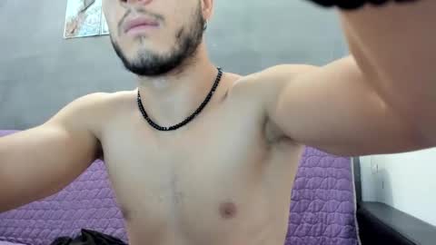 Noah online show from March 31, 3:01 pm