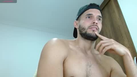 Noah online show from October 18, 4:33 pm