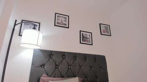 noah_johes online show from February 5, 7:01 am