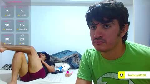 noah_meyer_ online show from September 11, 10:38 am