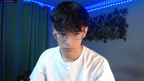 noah online show from April 19, 10:56 pm