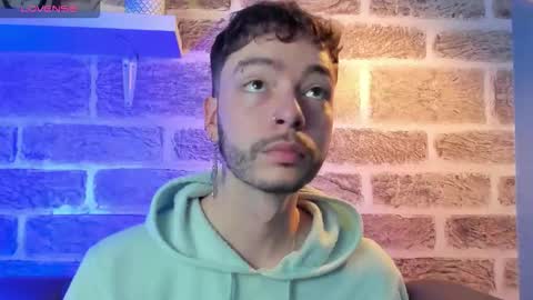    online show from October 26, 12:39 pm