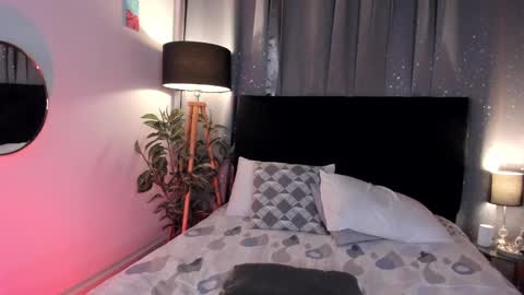 .  . online show from February 15, 12:15 am