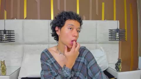 NobaCortez online show from April 15, 3:21 am