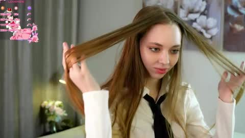 Emmy online show from April 20, 8:56 pm