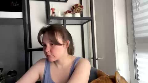 nodarell online show from April 13, 2:43 pm