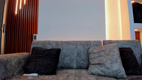 nohabennett7 online show from March 19, 7:03 am