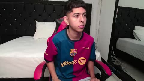 Noha Drake online show from April 21, 4:08 am