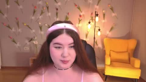 noirwhisper online show from April 19, 6:21 pm