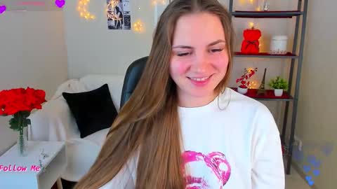 nola__nice online show from February 15, 8:35 am