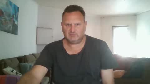 Nollie online show from November 19, 4:56 am