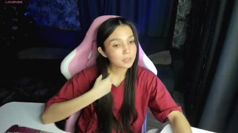 nomi online show from February 12, 7:50 pm