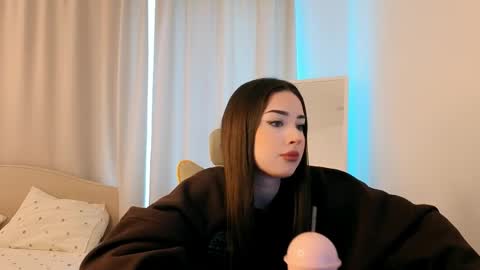 Syndney online show from April 5, 4:53 am