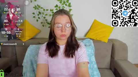 NOORA online show from December 5, 1:49 am