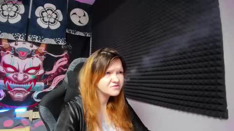 Nora online show from October 25, 10:14 am