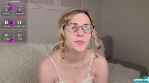 Elina online show from March 12, 10:52 am