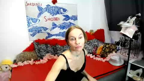 Nora online show from May 27, 9:23 pm