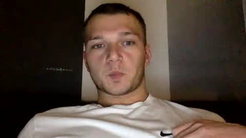 Justin online show from December 4, 10:24 pm