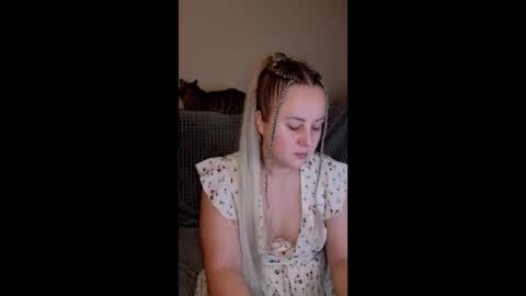 Snapshot of not_nakedcat chatting on October 22, 1:13 pm hi glad to chat online show from October 22, 1:13 pm