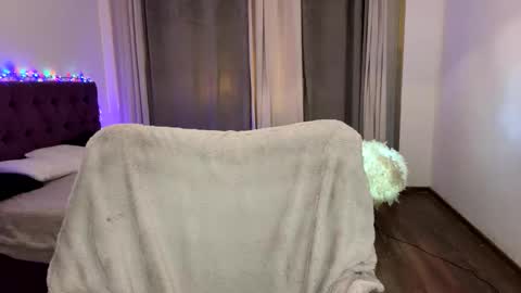 Tina online show from November 23, 11:47 pm