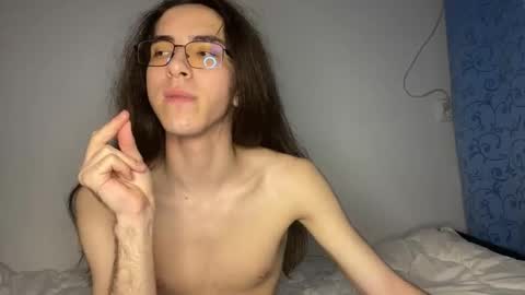 notatheeena online show from September 10, 4:52 pm