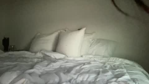 nellyxoxo online show from September 15, 11:39 pm