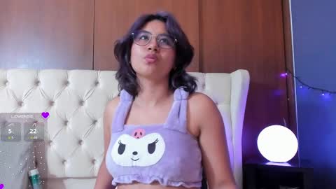     n o v a    online show from September 11, 12:23 am